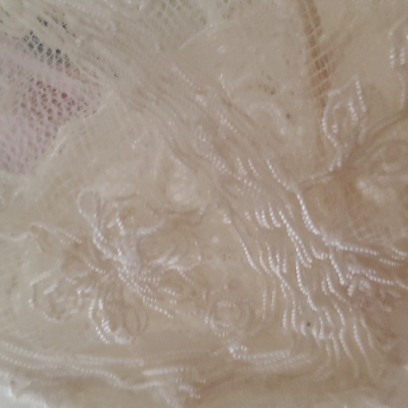 Intimate Concepts Off White satin nightie - Picture 8 of 9